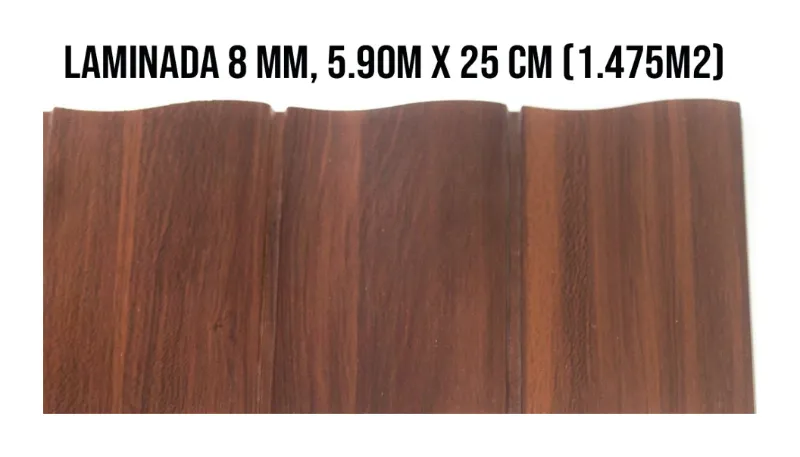 Tablilla premium ondulada café clara tipo madera laminada 8 mm, 5.90 m × 25 cm (1.475 m²)