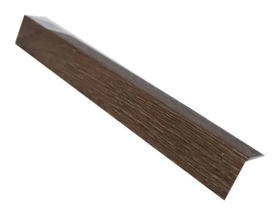 Angular louver tipo L laminado vetas café claro 2.5 cm × 2.5 cm × 2.9 m