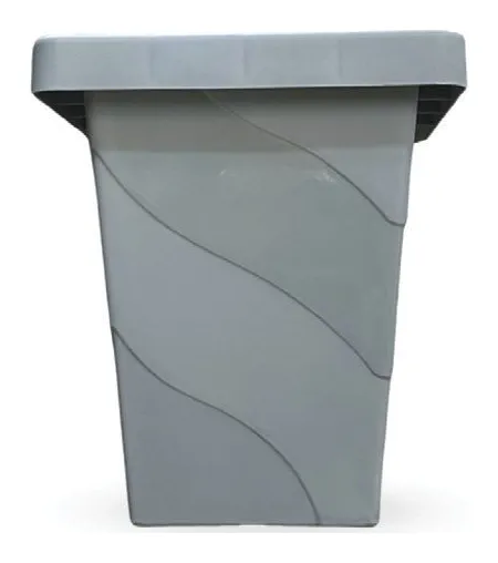 Macetero cuadrado gris #2 (13 L)